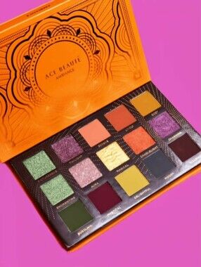 Ace Beaute Ambiance Eyeshadow Palette Vibrant, Shapeshifting Glimmer Shades BNIB